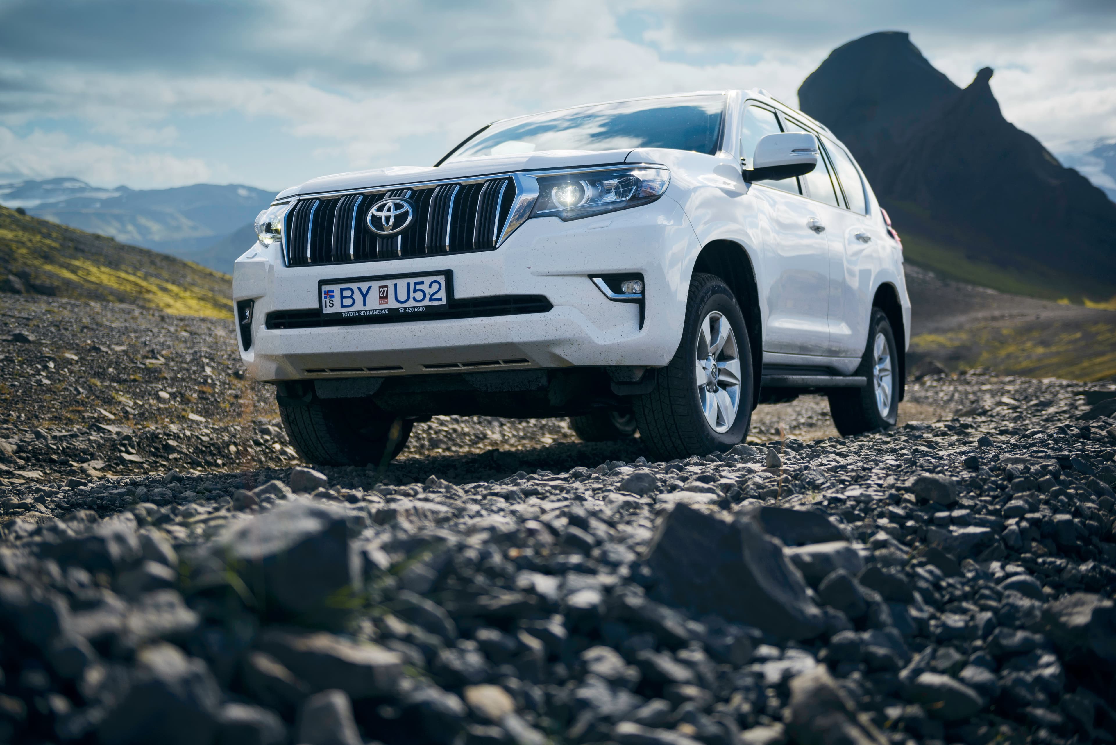 Toyota Landcruiser rental in Iceland driving on an F-Road
