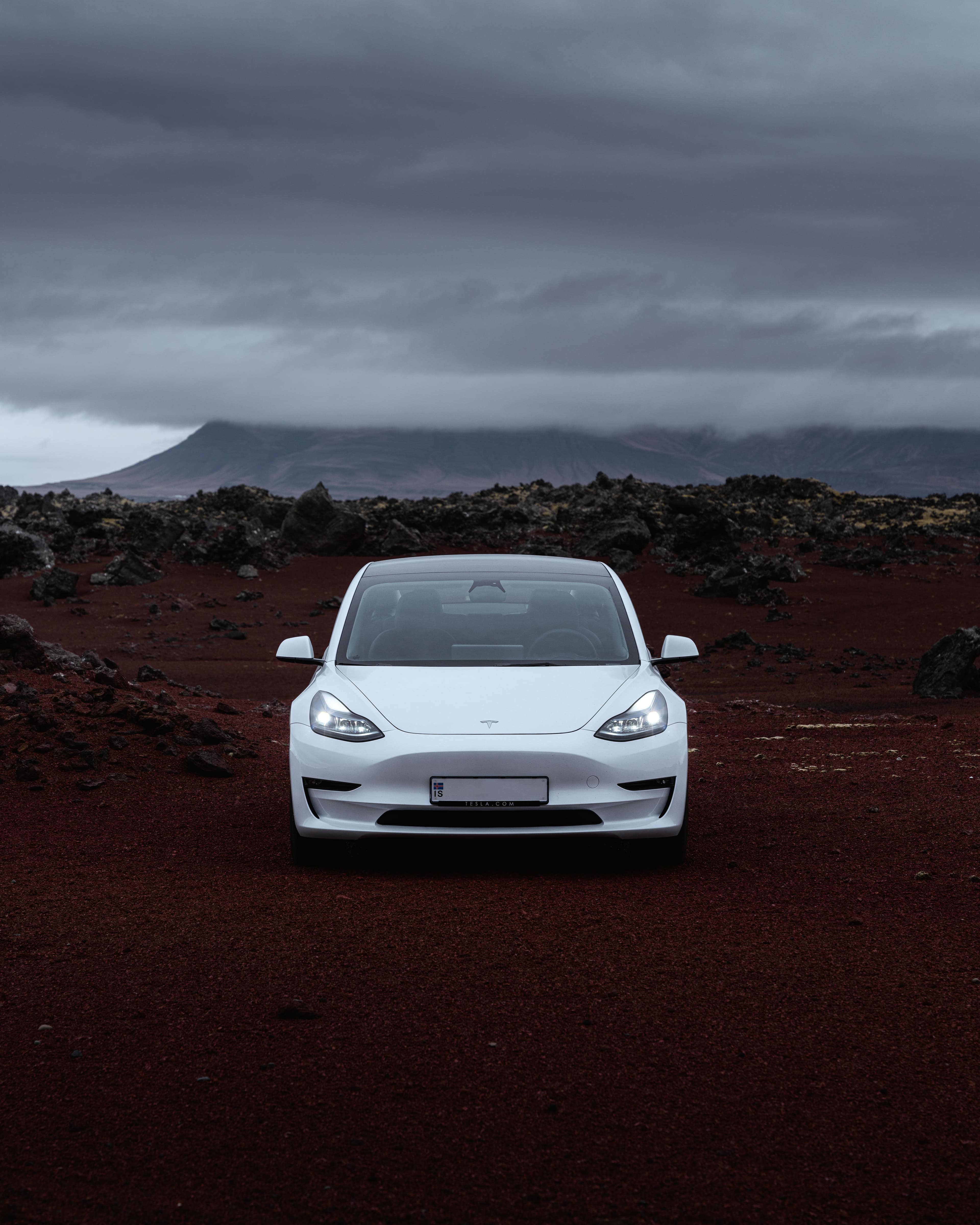 Image of a Tesla rental in Iceland