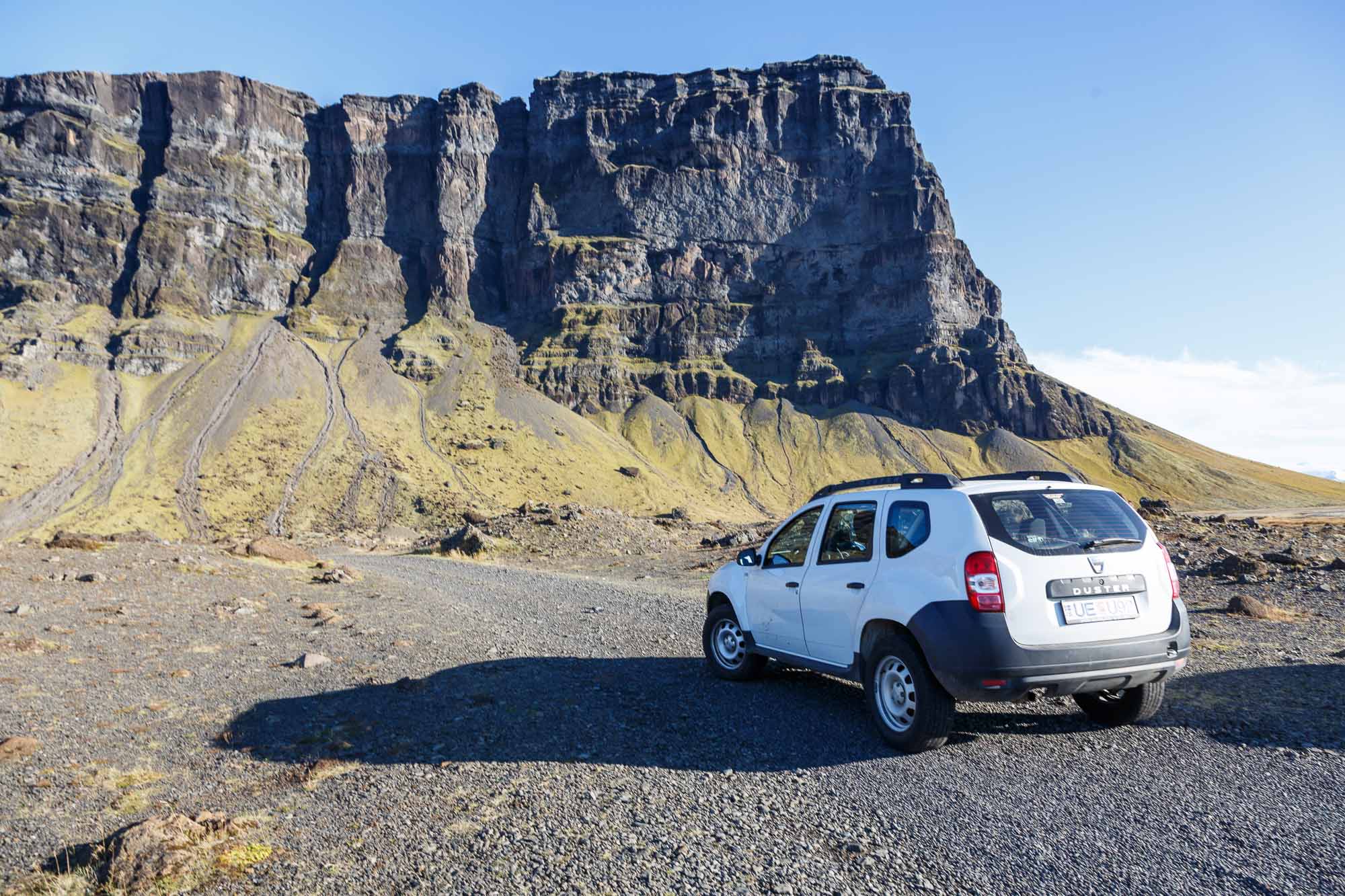 Be Free, Stay Safe: Why You Should Rent a Car In Iceland
