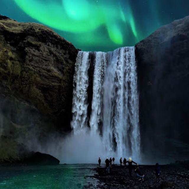 How to see the Northern Lights in Iceland: Our Top Tips
