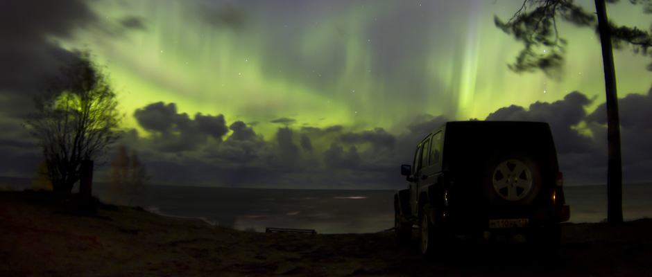 Hunting the Northern Lights in Iceland