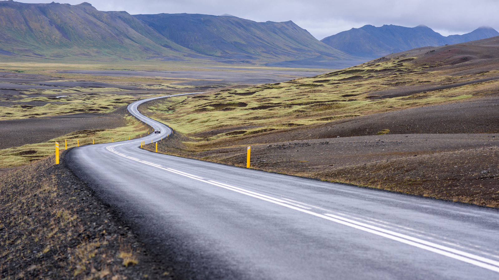 Route 1 between Reykjahlíð and Egilsstaðir in Iceland.