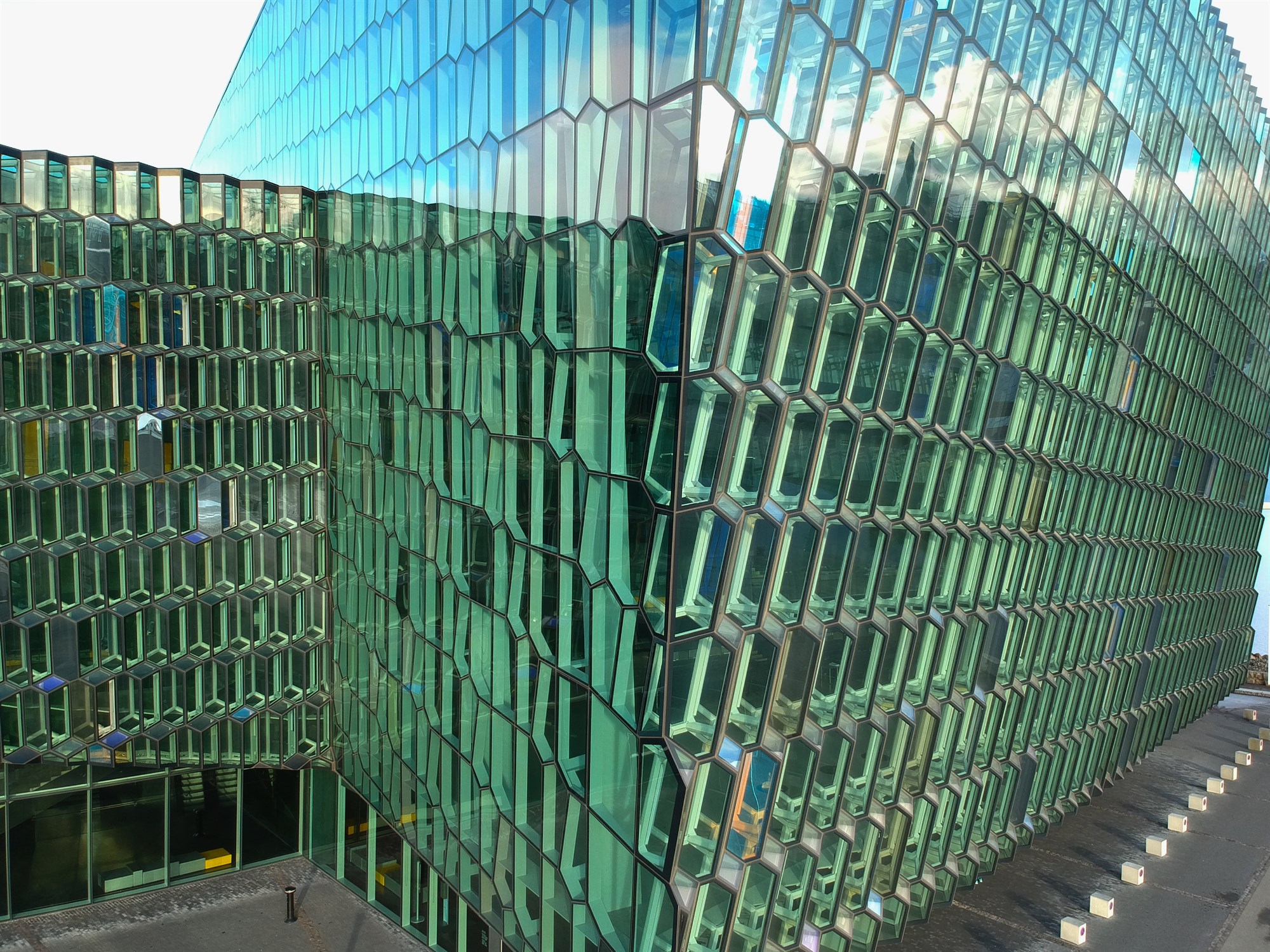 Harpa concert hall Reykjavik architecture