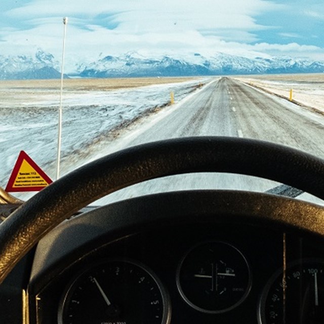 The Best Guide to Driving in Iceland
