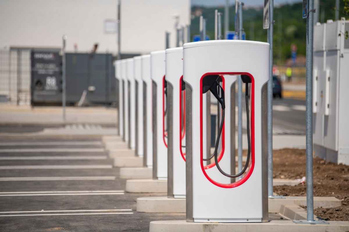Supercharger stations for Tesla